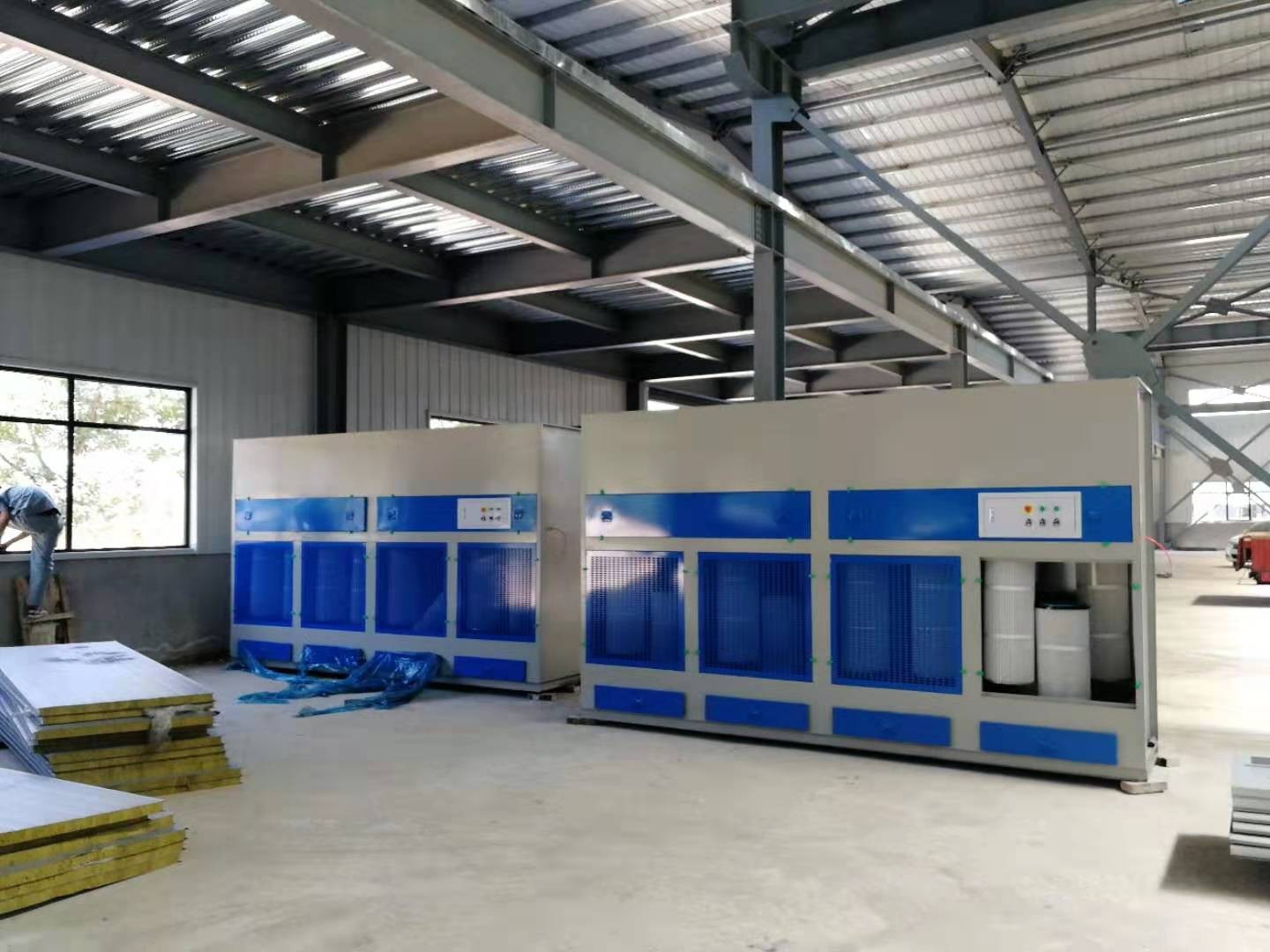 宝鸡喷漆打磨房02